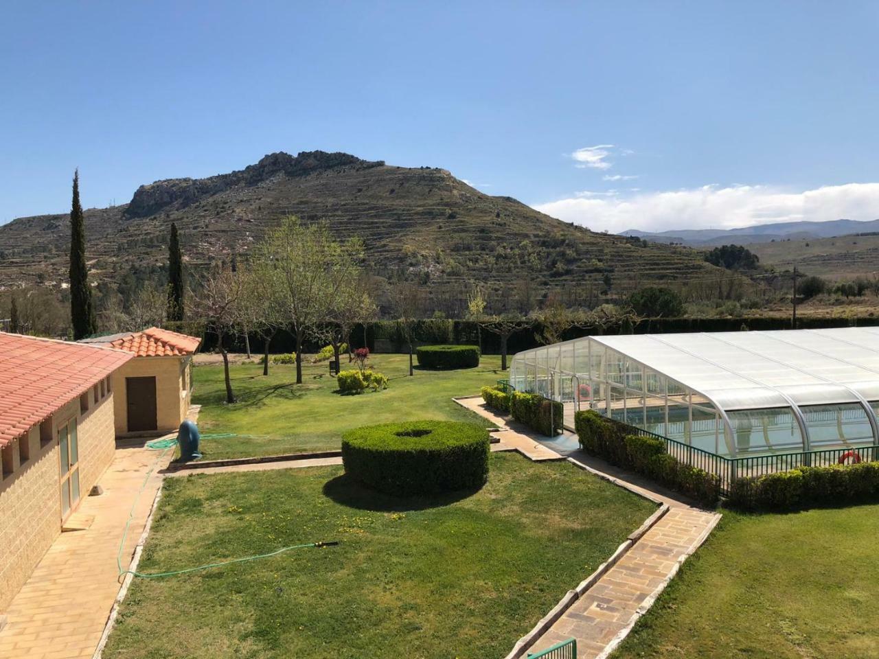 Hotel Villa De Estercuel Exteriér fotografie