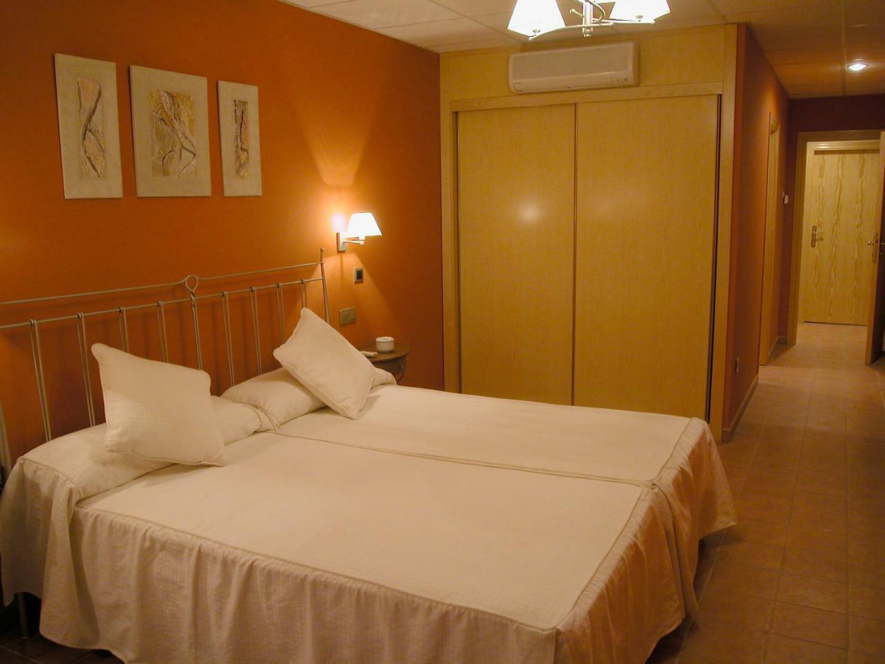 Hotel Villa De Estercuel Pokoj fotografie